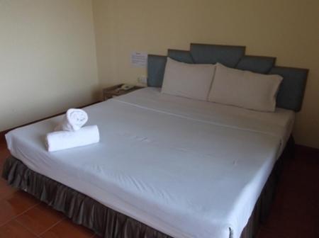 Sr Hotel Surat Thani Bilik gambar